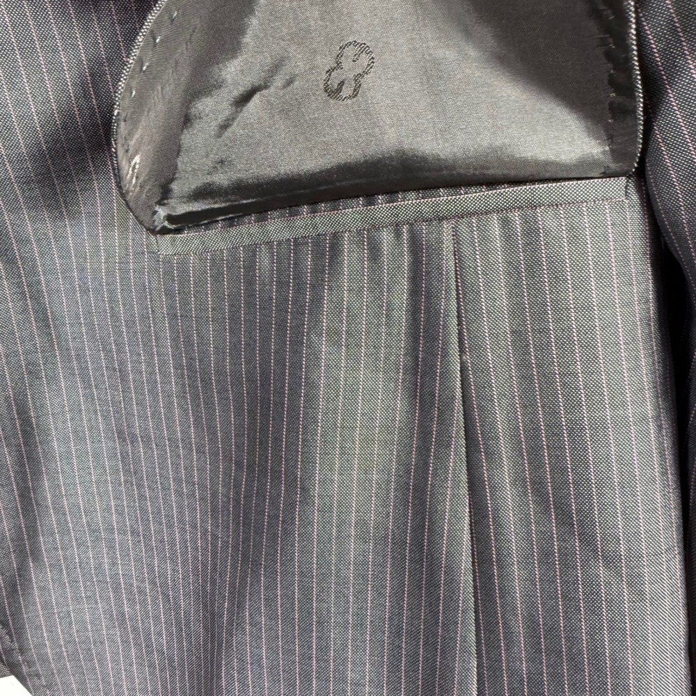 Escada Gray Pinstripe Wool Silk Blazer Pink Lining Size 42 Designer Jacket - Picture 6 of 16